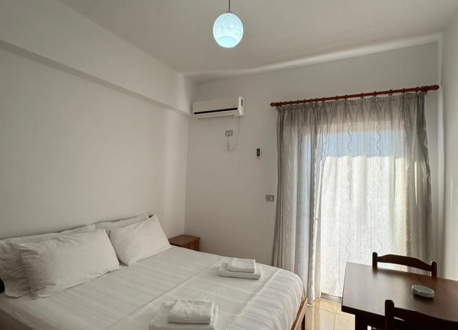 Aleksander Aparthotel Ksamil Guest house