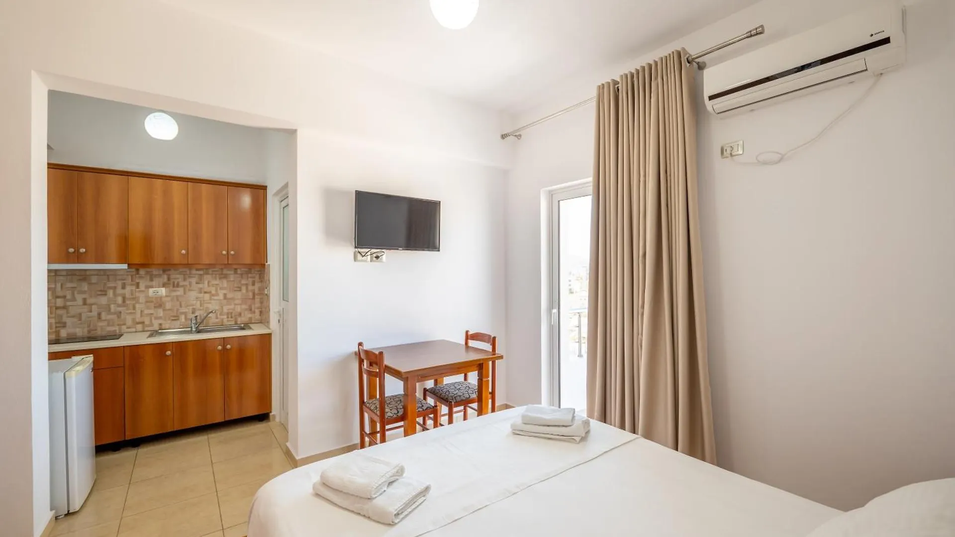 Aleksander Aparthotel Ksamil Pensjonat
