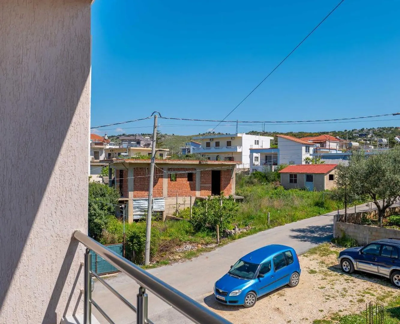Aleksander Aparthotel Ksamil 3*,  Albania