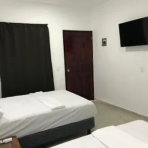 M&e , Bacalar México