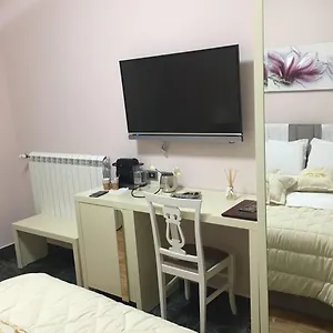 Lux De Paris Hotel Tirana