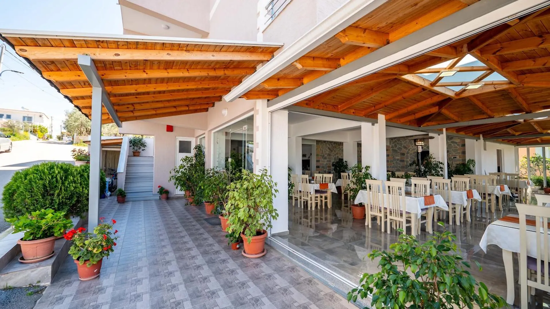 Aleksander Aparthotel Ksamil Albánia
