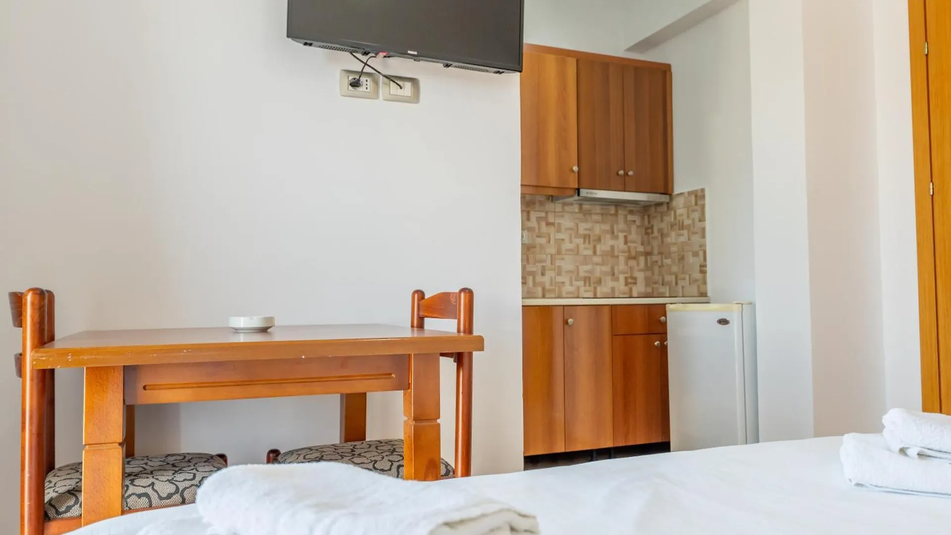Vendégház Aleksander Aparthotel Ksamil